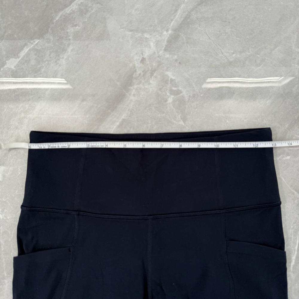 Women’s Athleta Salutation Stash High Rise Tight Full Length Legging Size Small - Picture 13 of 16